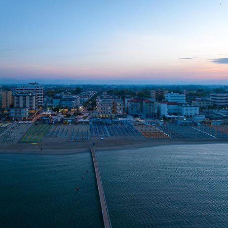 Miomar Beach Hotel Cesenatico Ngoại thất bức ảnh